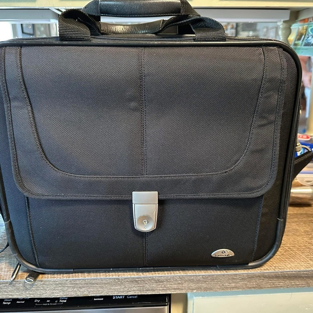 Samsonite Black Briefcase with Silver Accents